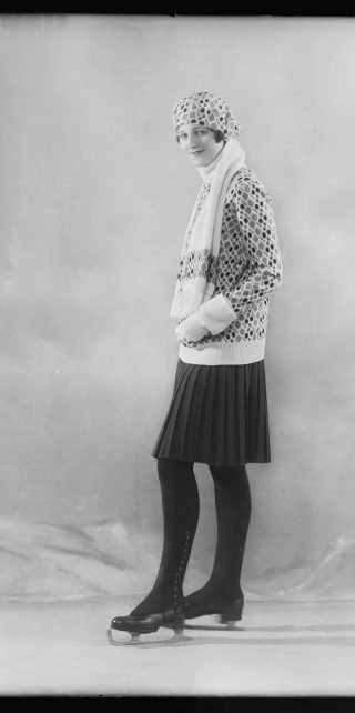 Bassano Studio, Skating wear, 1928